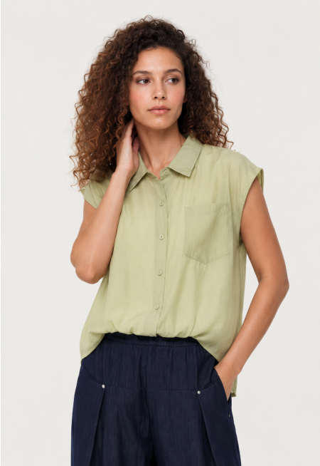 Sleeveless Shirt with Inner Top